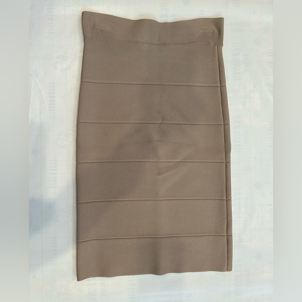 BCBG MAXAZRIA BANDEAU SKIRT IN TAN